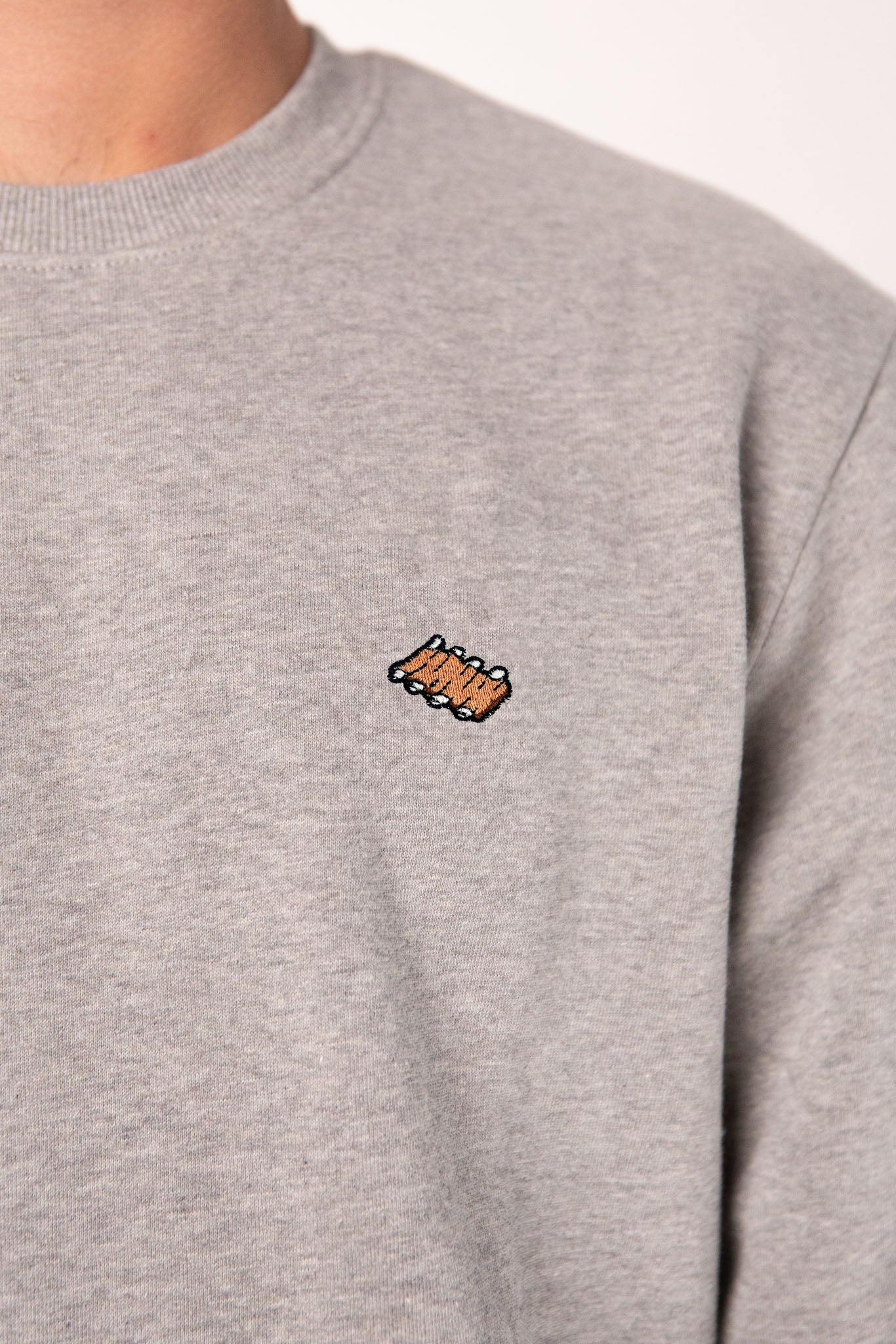 Rippchen | Bestickter Bio-Baumwoll Männer Pullover