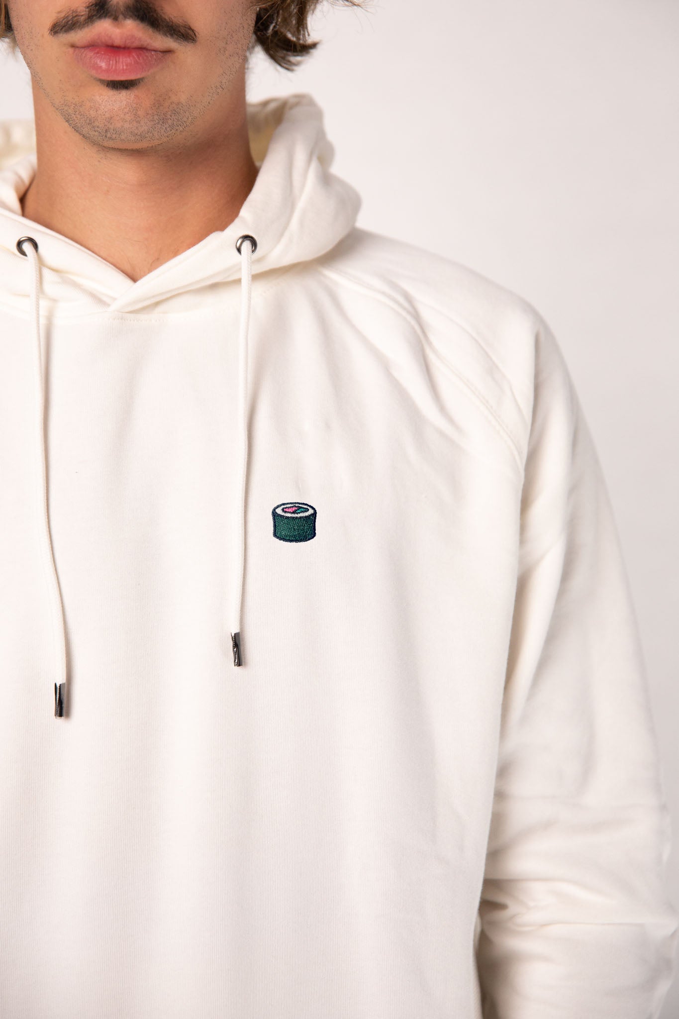 Sushi Maki | Bestickter Bio-Baumwoll Männer Hoodie