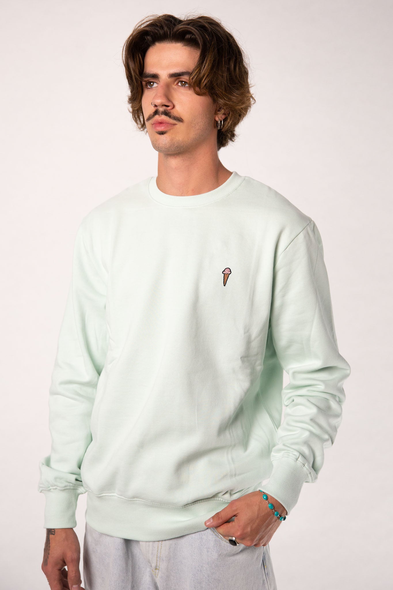 Eis | Bestickter Bio-Baumwoll Männer Pullover