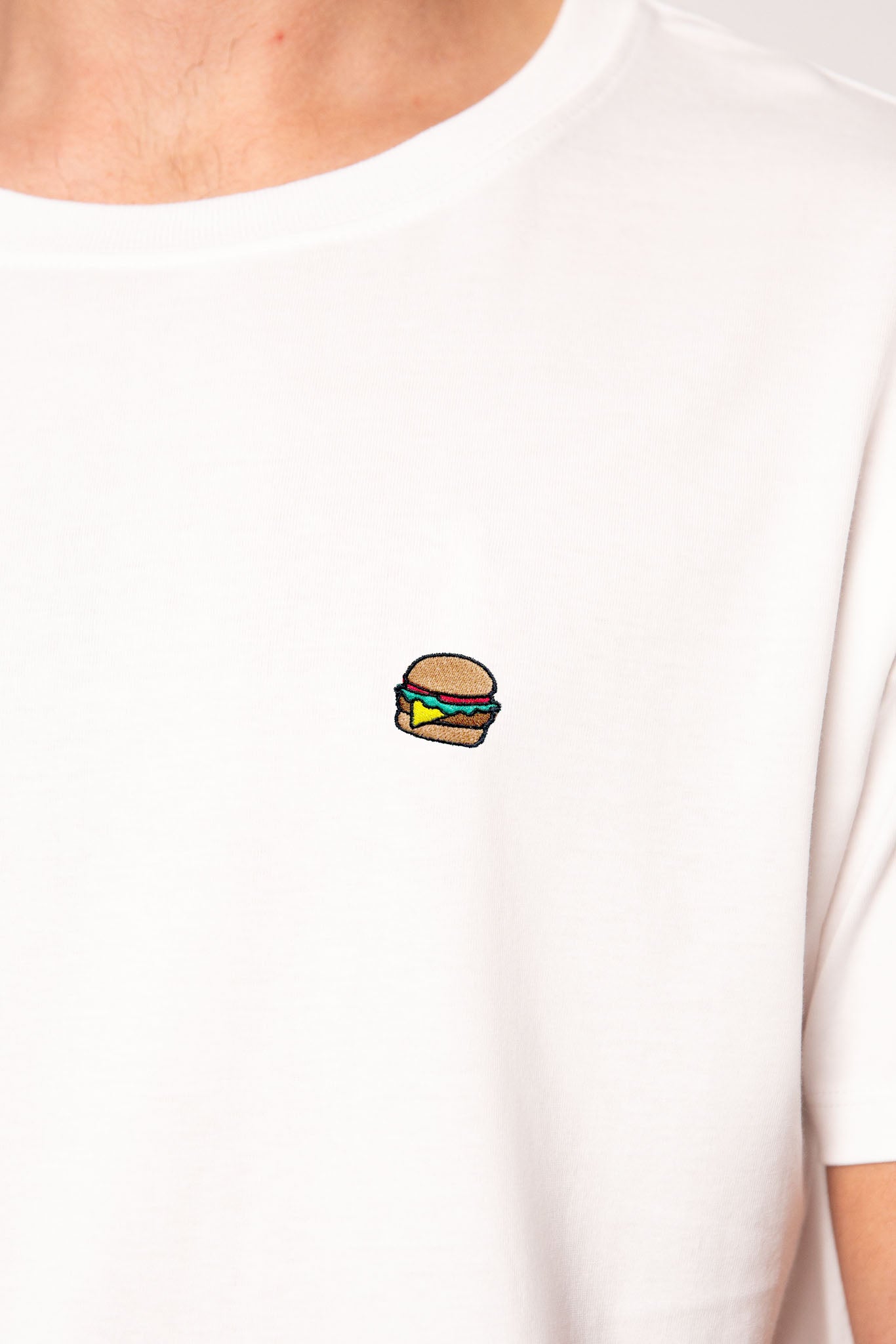 Burger | Besticktes Männer Bio Baumwoll T-Shirt
