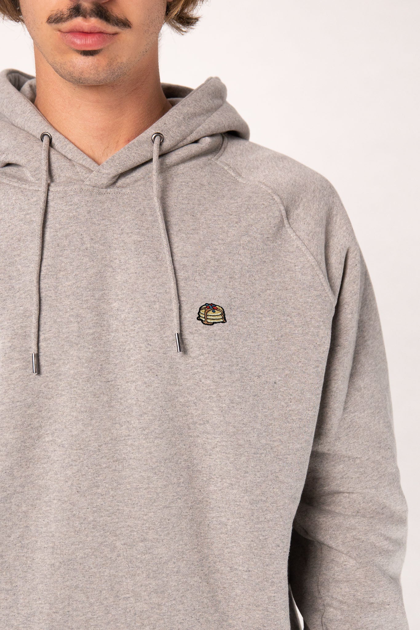 Pancakes | Bestickter Bio-Baumwoll Männer Hoodie