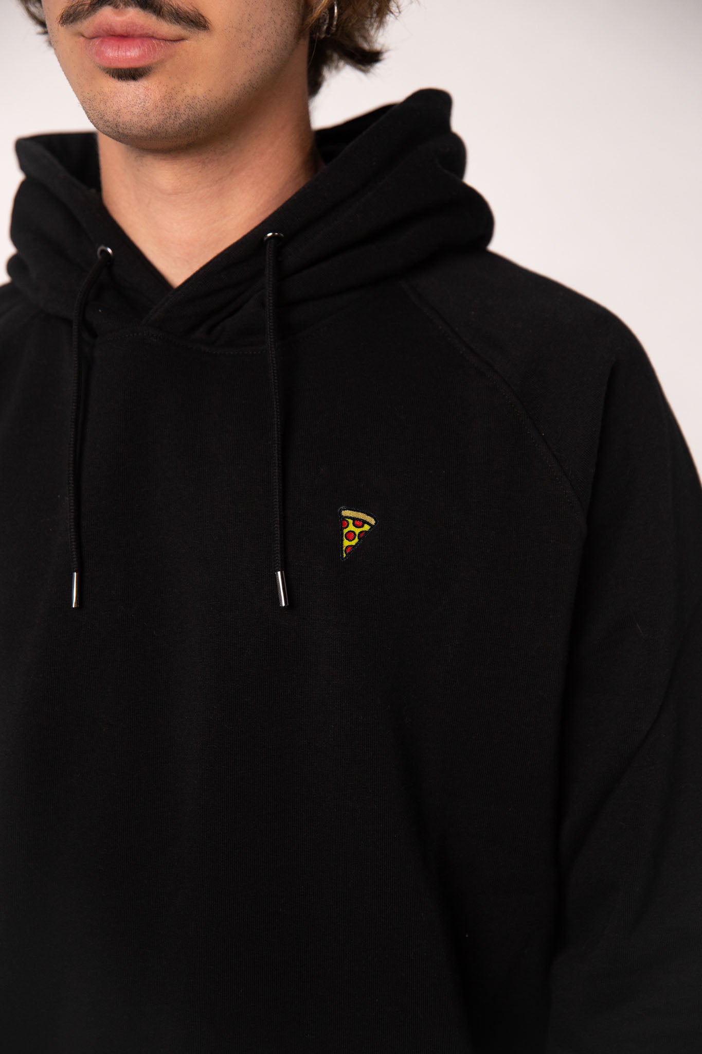 Pizza | Bestickter Bio-Baumwoll Männer Hoodie
