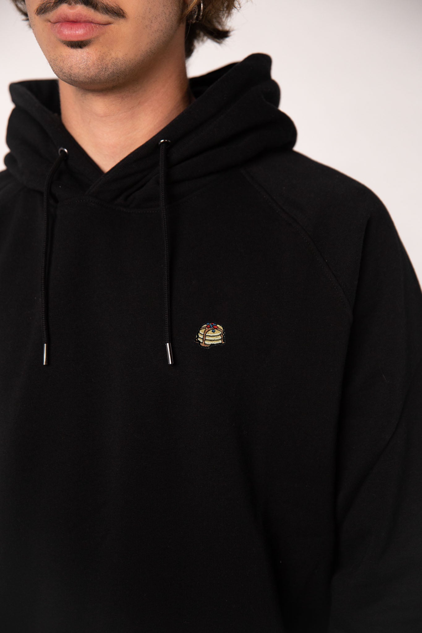 Pancakes | Bestickter Bio-Baumwoll Männer Hoodie