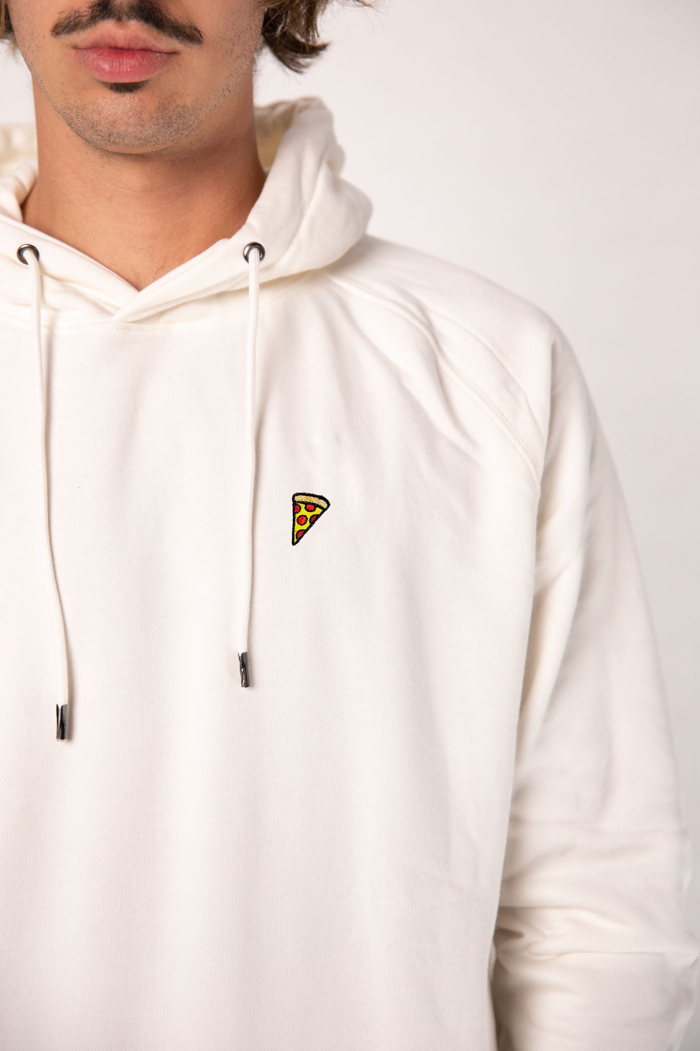 Pizza | Bestickter Bio-Baumwoll Männer Hoodie