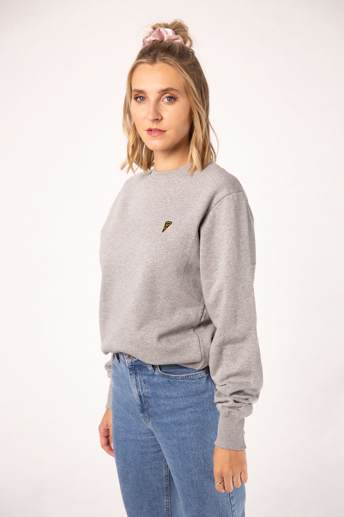 Pizza | Bestickter Bio-Baumwoll Frauen Pullover