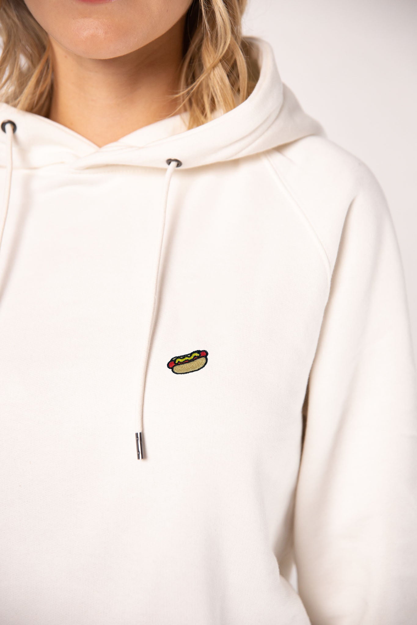 Hot Dog | Bestickter Bio-Baumwoll Frauen Hoodie