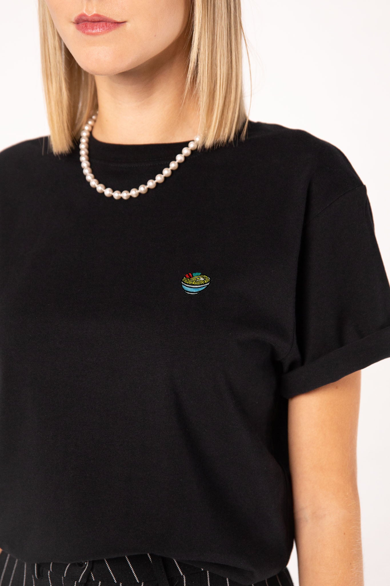 Ramen | Besticktes Frauen Bio Baumwoll T-Shirt
