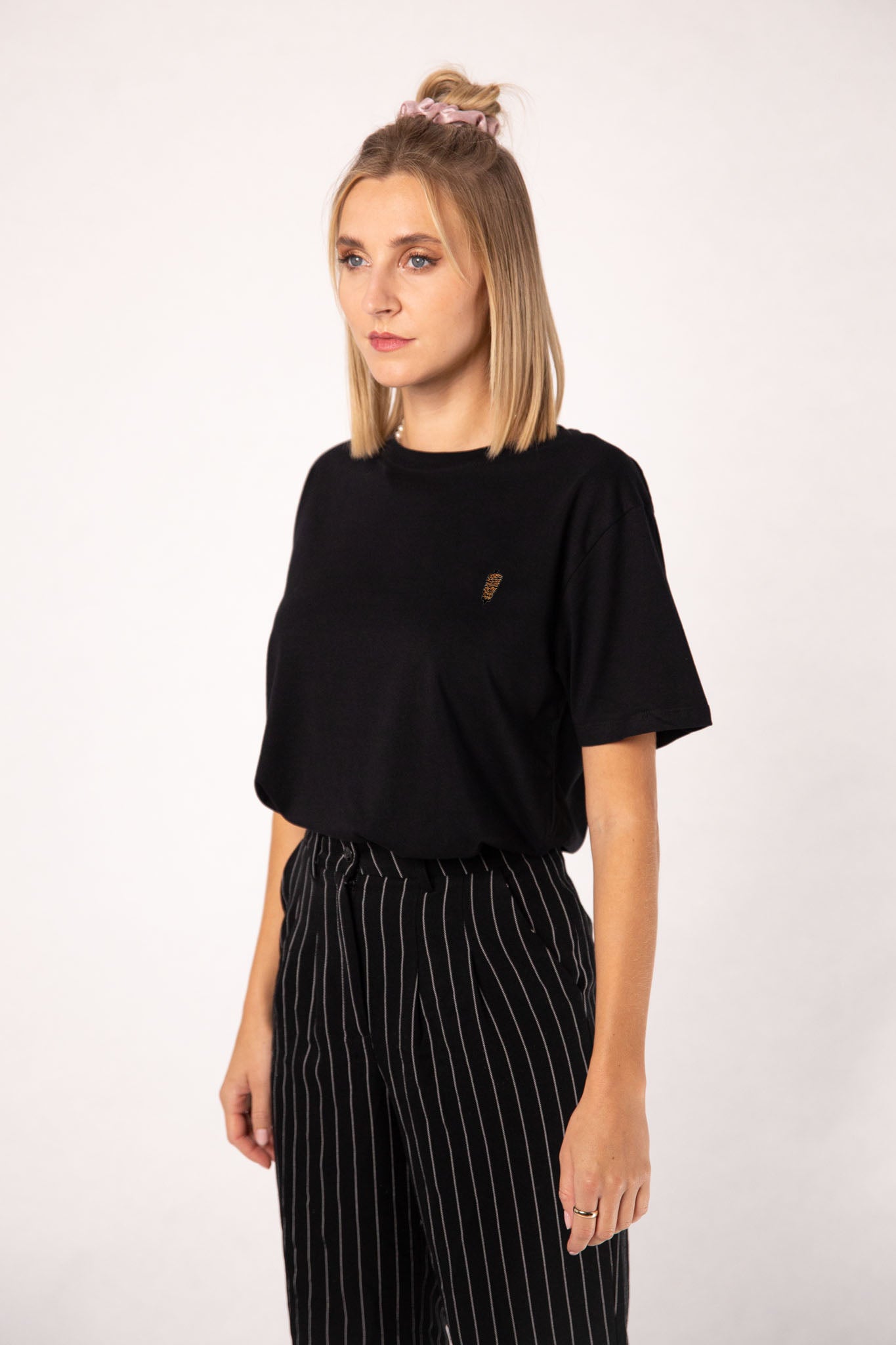 Dönerspieß | Besticktes Frauen Oversized Bio Baumwoll T-Shirt
