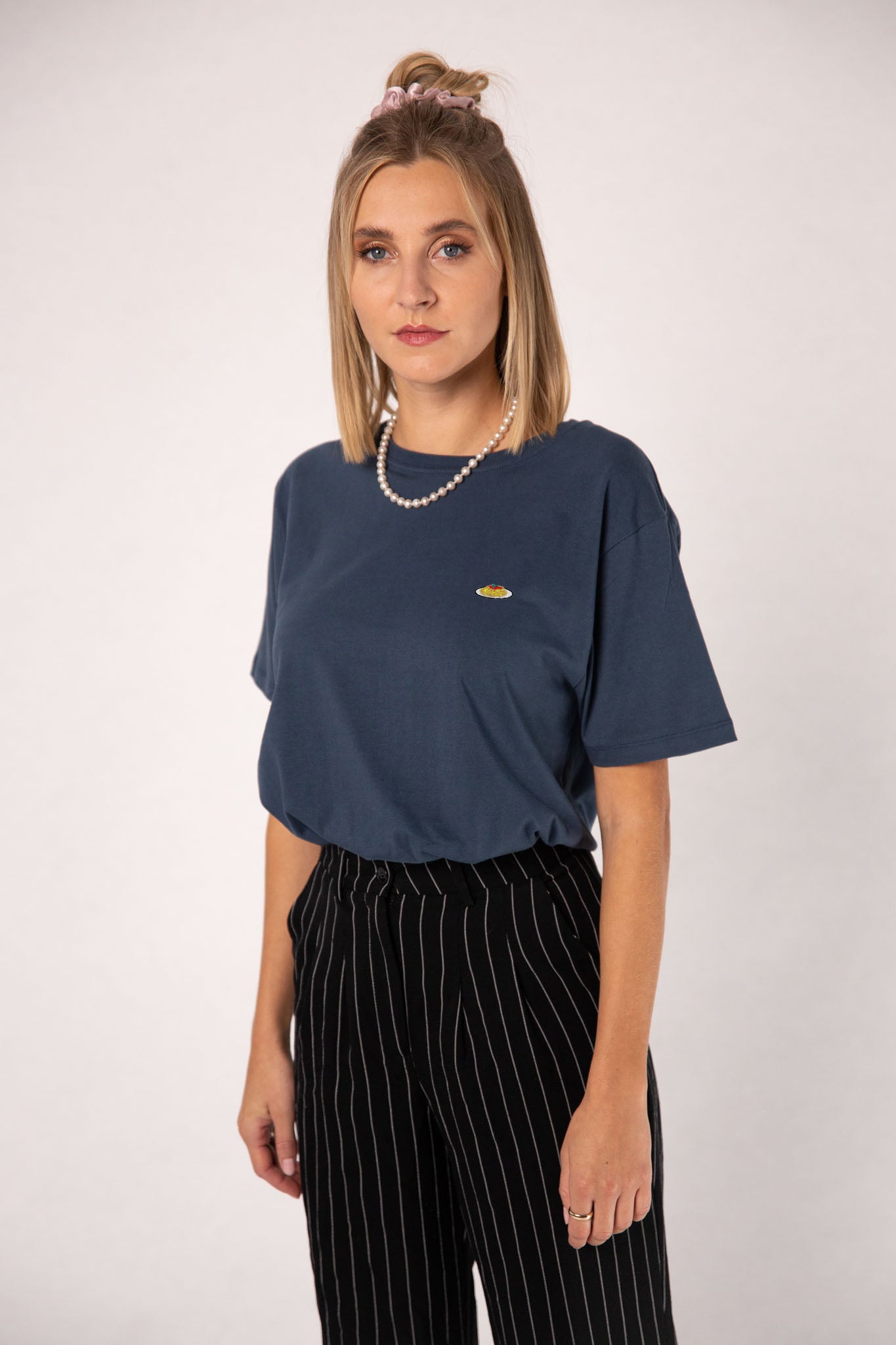 Pasta | Besticktes Frauen Oversized Bio Baumwoll T-Shirt